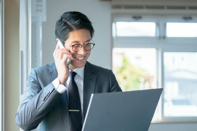 faxが担う現代ビジネスの証拠性と業者選びで重視すべき多角的視点