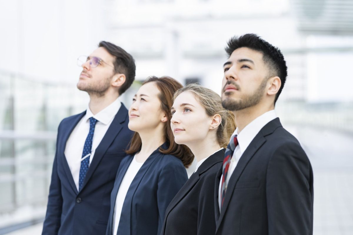 faxdmの効果と現代ビジネスで選ばれる理由紙媒体ならではの強みを活かす